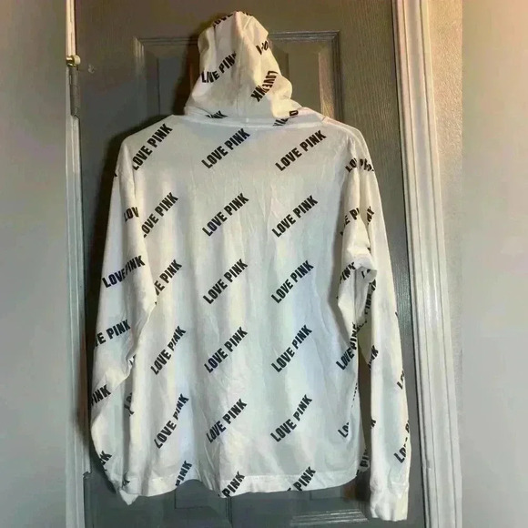 PINK Victoria’s Secret Hoodie in black & white. Women’s S/P - Picture 5 of 5